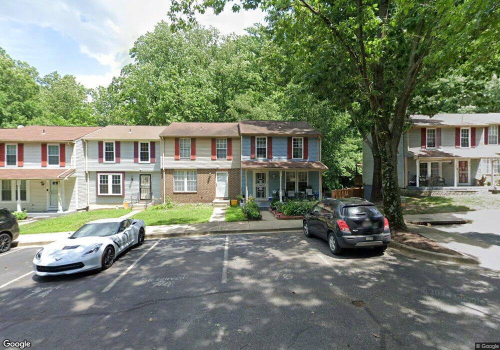 374 Shady Glen Dr, Capitol Heights, MD 20743 - photo 1