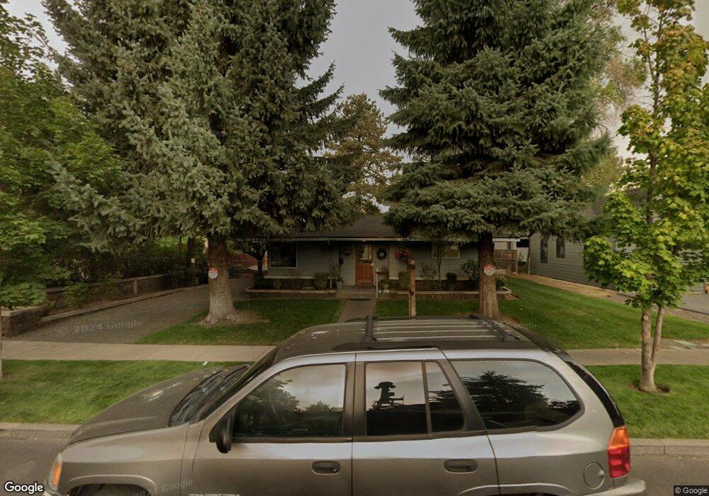 352 NE Kearney Ave, Bend, OR 97701 - photo 1