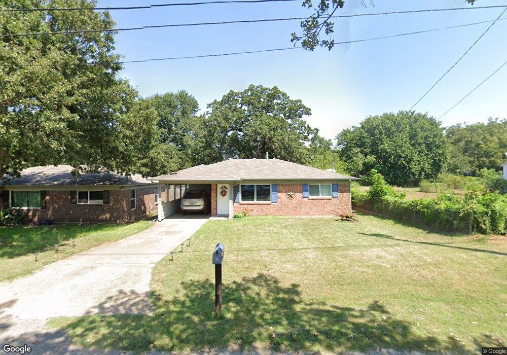 925 W Ford St, Denison, TX 75020 - photo 1