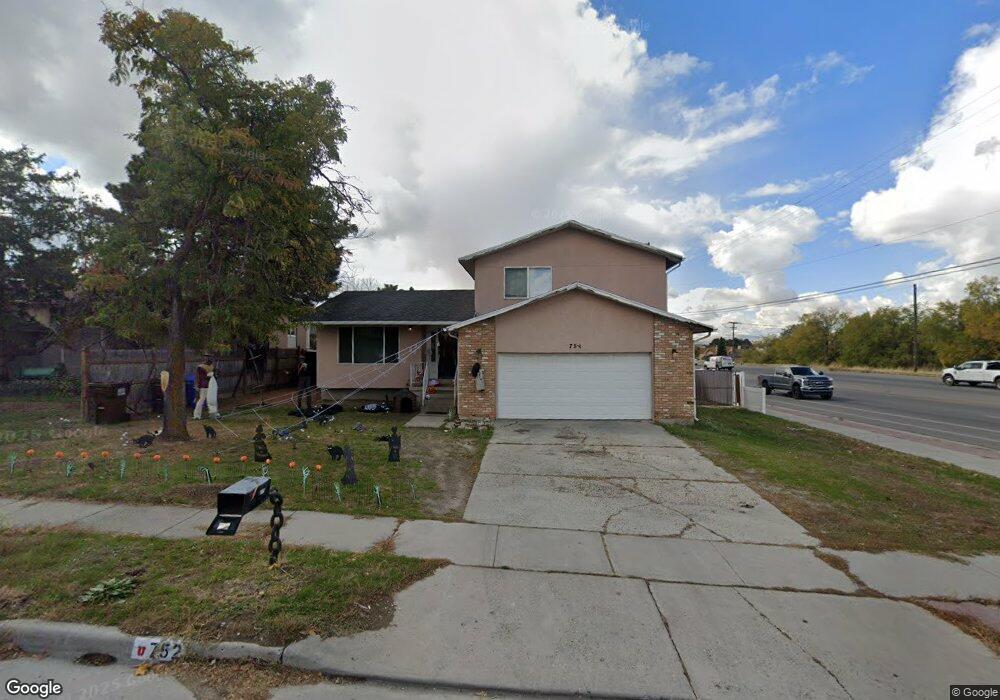 752 E Lyndy Dr, Midvale, UT 84047 - photo 1