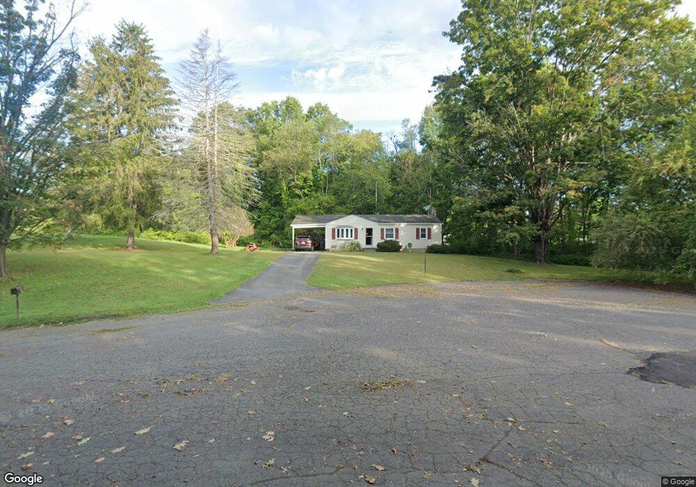 10 Squire Ln, Amherst, MA 01002 - photo 1