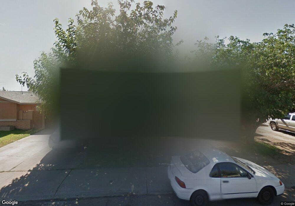 8125 W Piccadilly Rd, Phoenix, AZ 85033 - photo 1