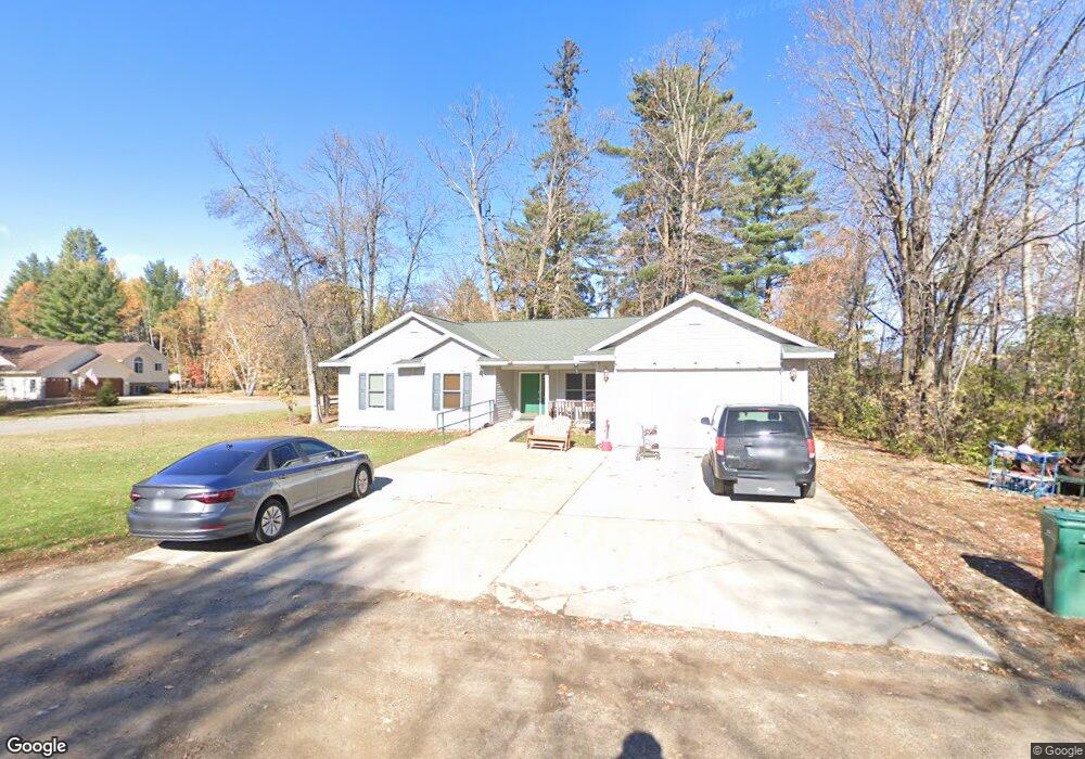 833 SW 2nd St, Grand Rapids, MN 55744 - photo 1