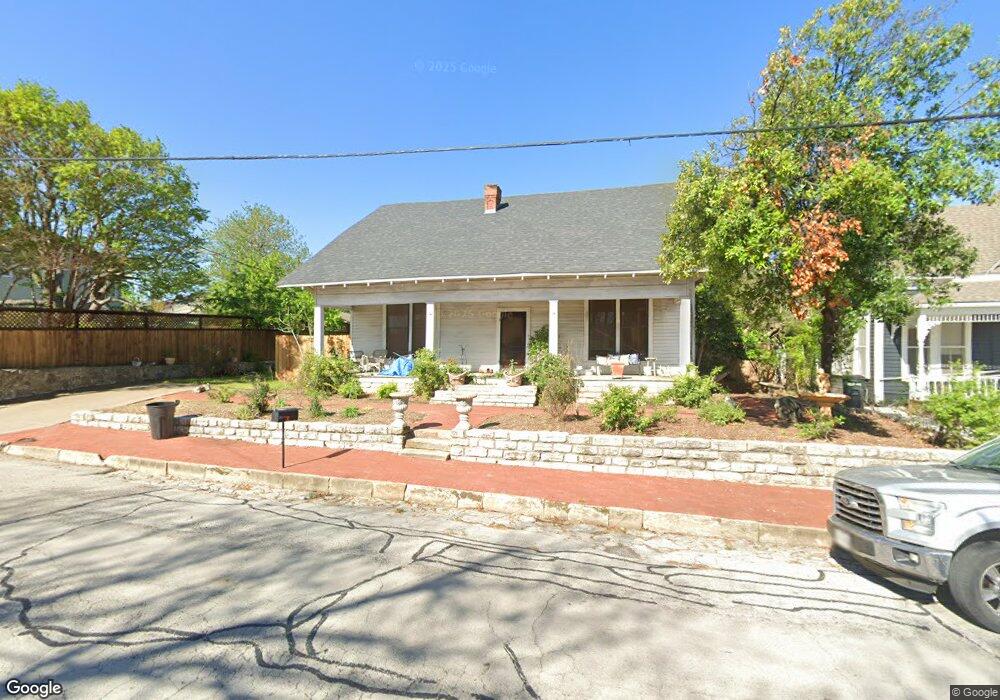 112 S Walnut St, Weatherford, TX 76086 - photo 1