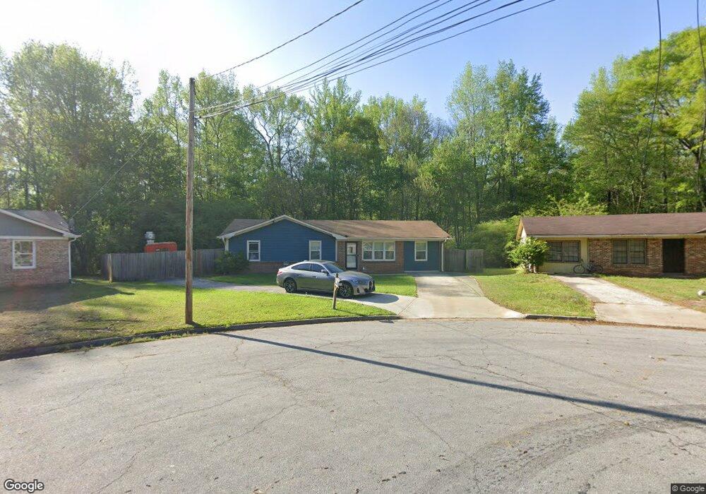 450 Cedar Wood Ct unit 4, Atlanta, GA 30349 - photo 1