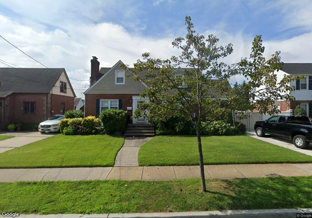 1043 Admont Ave, Franklin Square, NY 11010 - photo 1