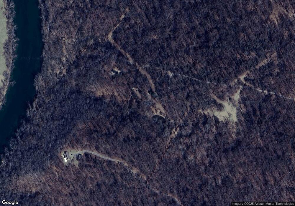 505 Howell Rd, Harpers Ferry, WV 25425 - photo 1