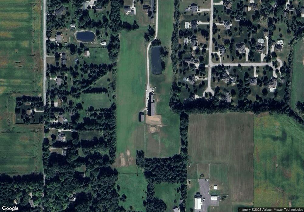 9244 E Townline Rd, Frankenmuth, MI 48734 - photo 1