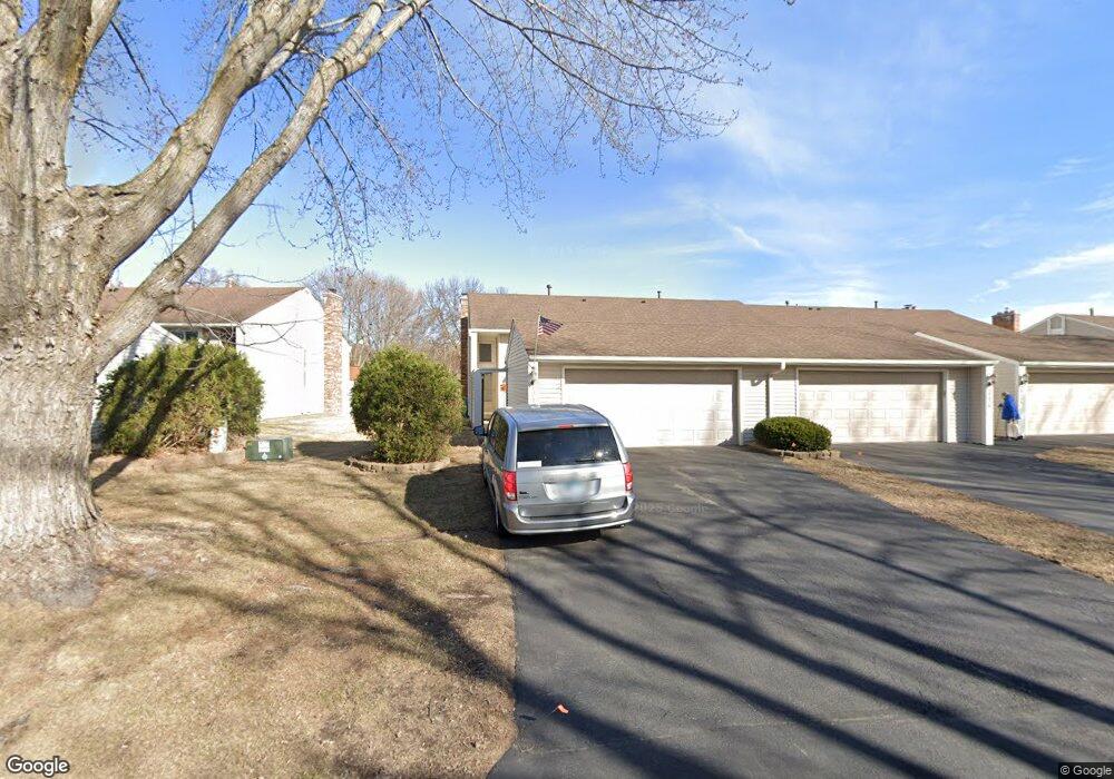 10438 Yorktown Ln N, Maple Grove, MN 55369 - photo 1