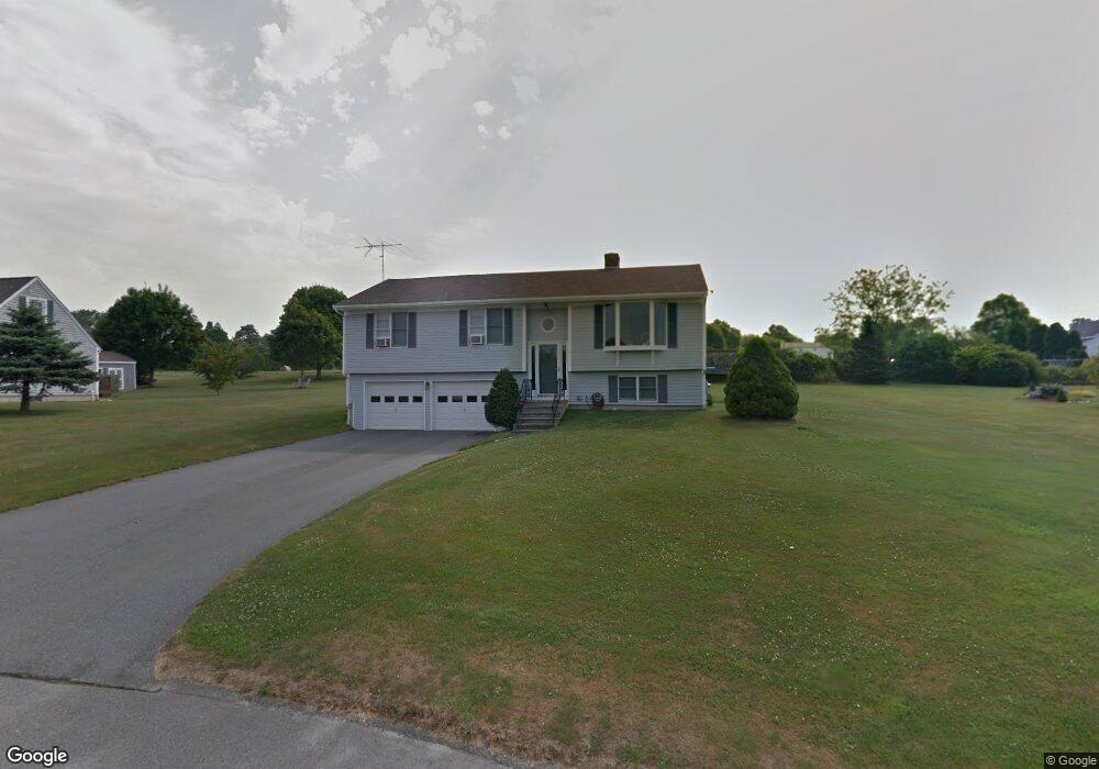 37 Indian Hill Rd, Middletown, RI 02842 - photo 1