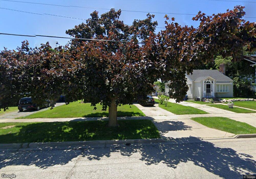 2025 Waverly Place, Waukegan, IL 60085 - photo 1