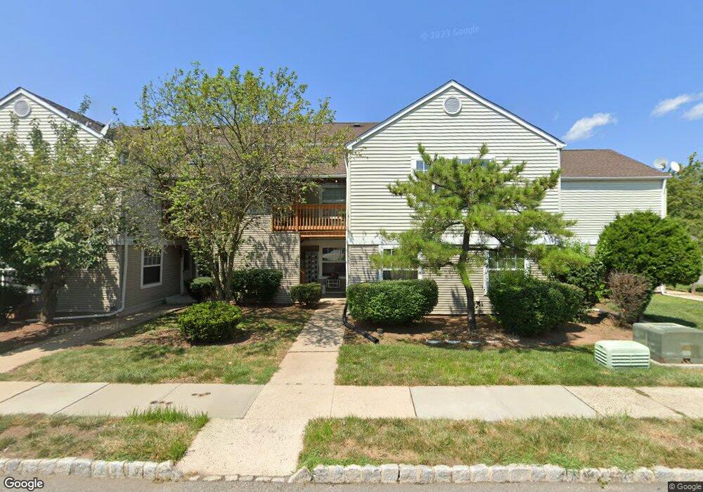 10 Cain Ct, Bridgewater, NJ 08807 - photo 1