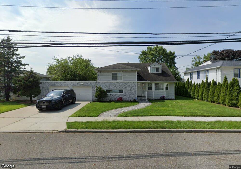 814 Washington St, Baldwin, NY 11510 - photo 1