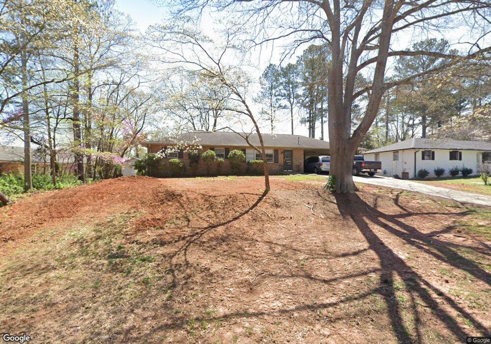 1070 Walnut Cir SW, Marietta, GA 30060 - photo 1