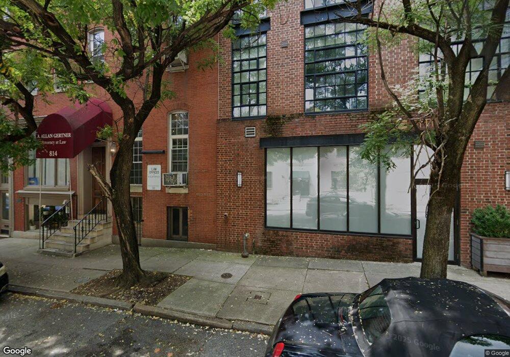 816 N Calvert St, Baltimore, MD 21202 - photo 1