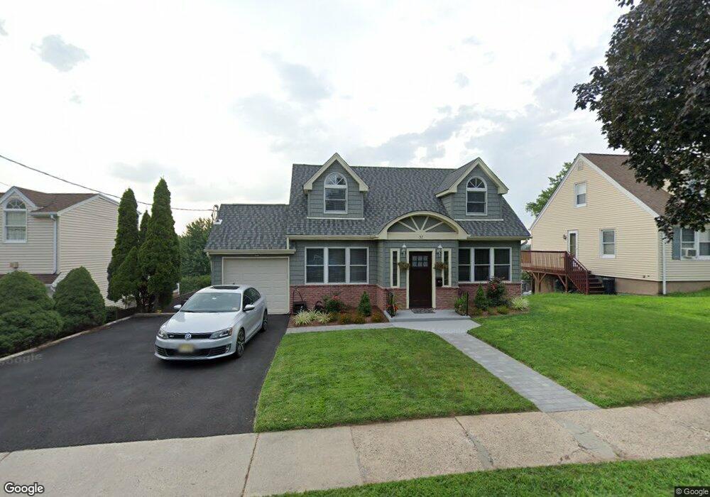 37 Oak Grove Ave, Hasbrouck Heights, NJ 07604 - photo 1