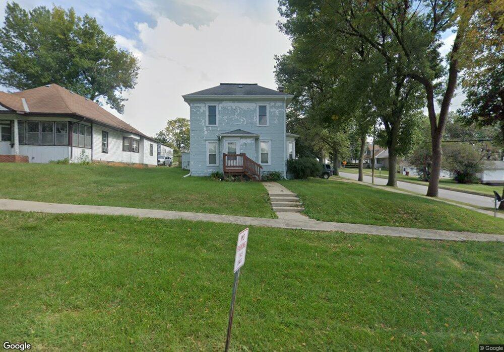 314 2nd Ave, Audubon, IA 50025 - photo 1