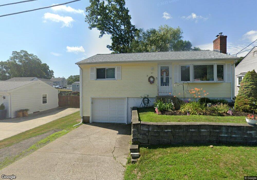 87 Waumsett Ave, Cumberland, RI 02864 - photo 1