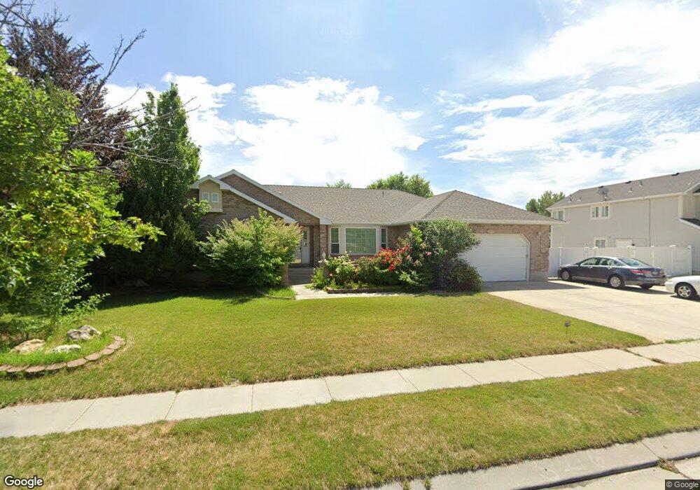 9569 Bright Meadow Cir, South Jordan, UT 84095 - photo 1