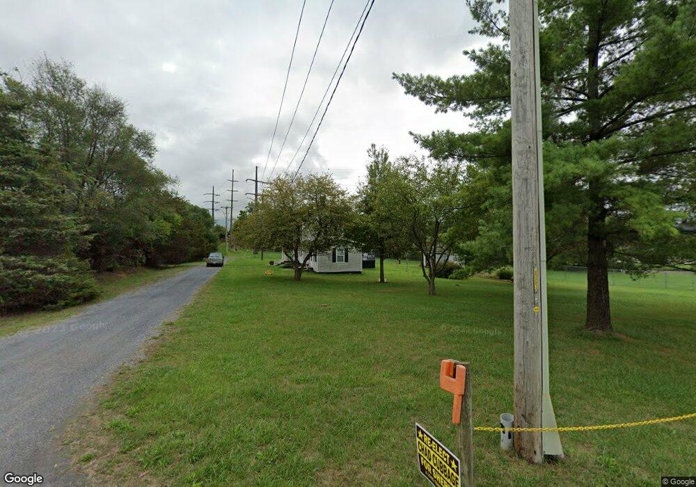 4 Fairlane Dr, Luray, VA 22835 - photo 1