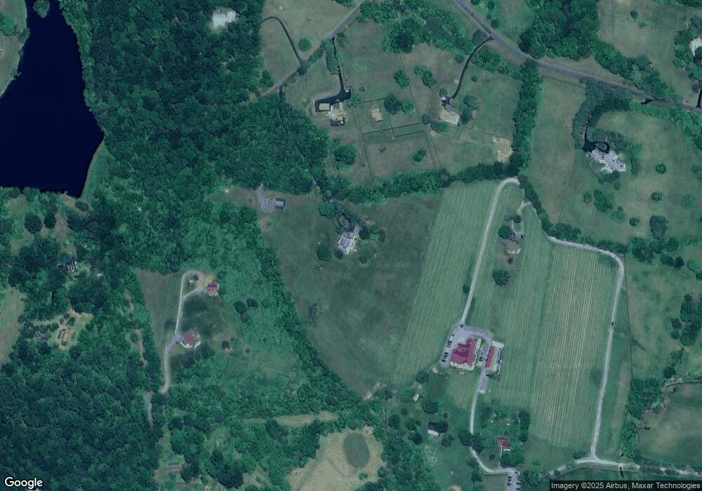 6111 Browning Ln, Broad Run, VA 20137 - photo 1