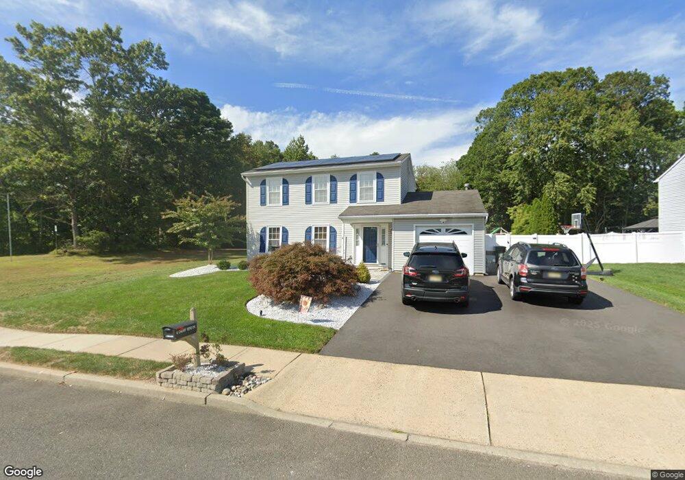 4 Cherry Bend Dr, Howell, NJ 07731 - photo 1