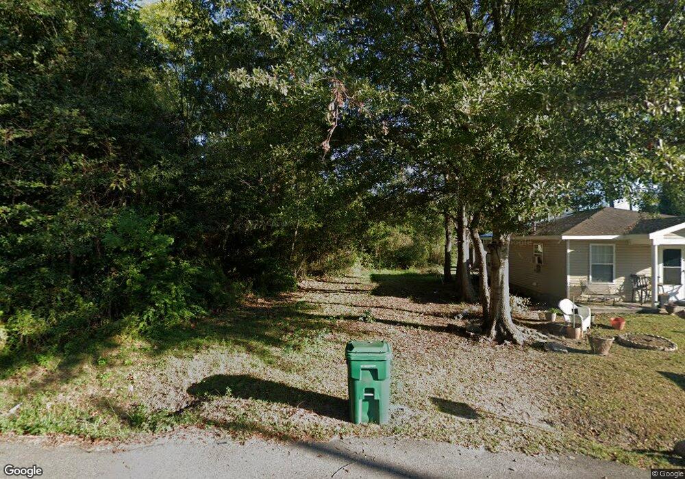 212 Weems St, Picayune, MS 39466 - photo 1