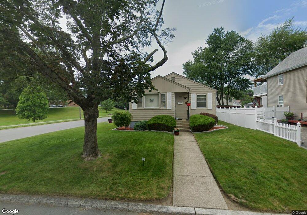 301 Magnolia St, Cranston, RI 02910 - photo 1