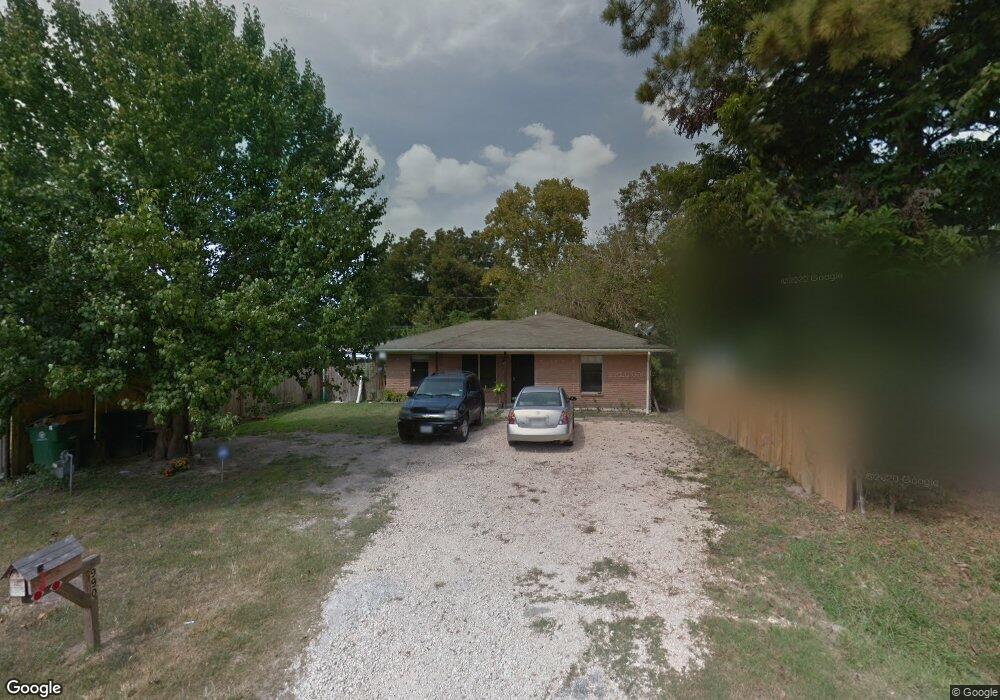 990 Ringold St, Houston, TX 77088 - photo 1