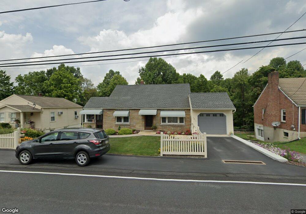 1611 Mount Laurel Rd, Temple, PA 19560 - photo 1