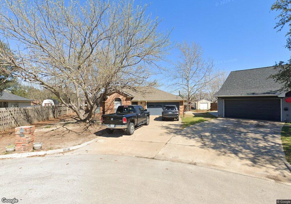 110 Camelot Ct, Weatherford, TX 76086 - photo 1