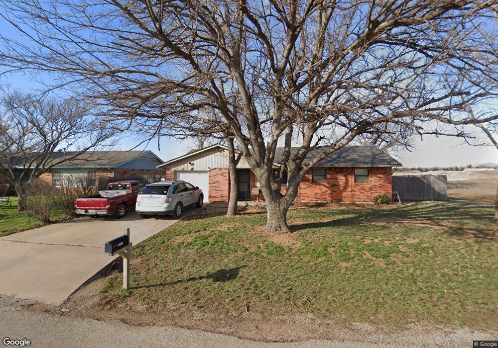1001 W E Ave, Cache, OK 73527 - photo 1