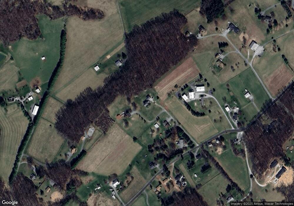 2720 Ebbvale Rd, Manchester, MD 21102 - photo 1