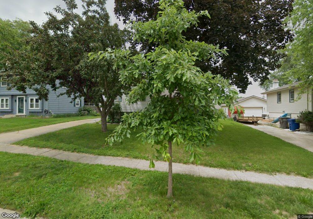 4028 Maple St, Des Moines, IA 50317 - photo 1