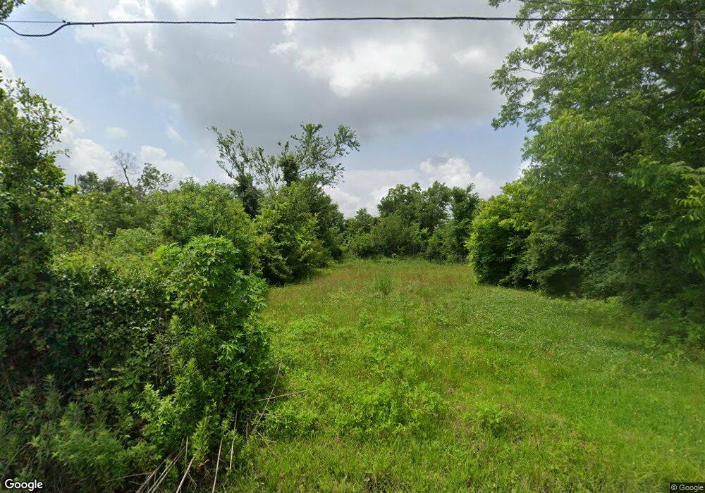 2022 Railroad Ave, Lake Charles, LA 70601 - photo 1