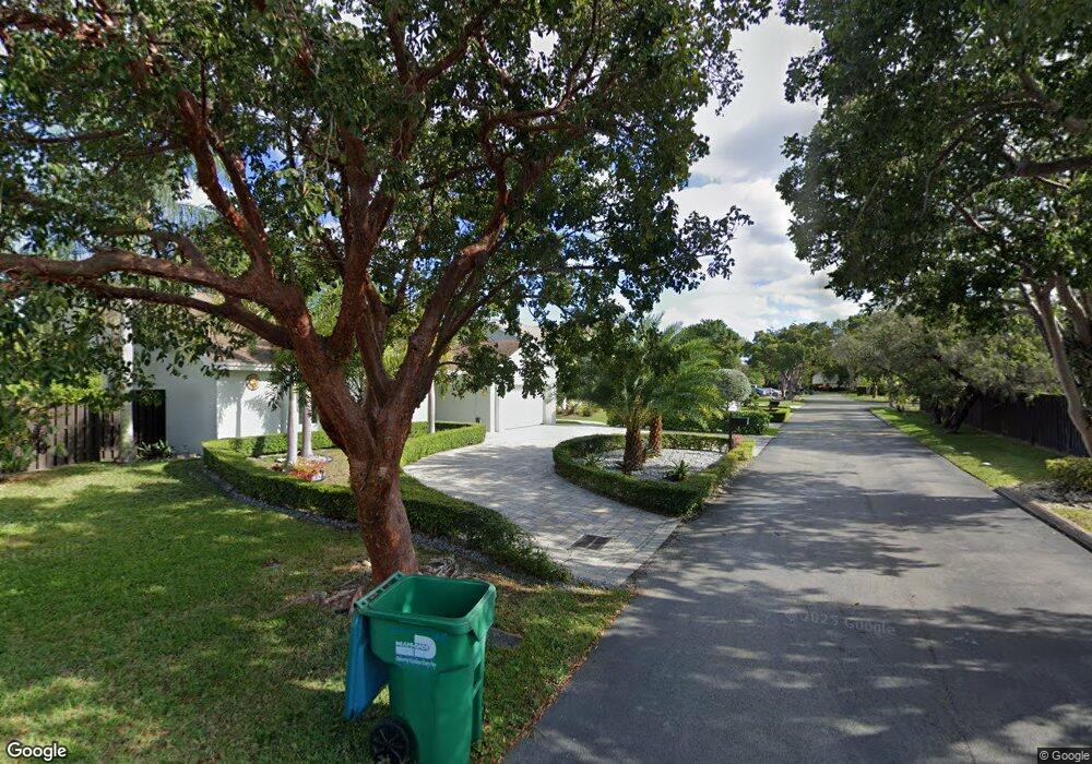 5427 SW 153rd Avenue Rd, Miami, FL 33185 - photo 1