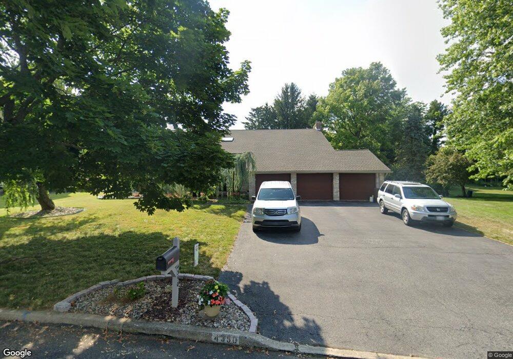 4350 Ascot Cir, Allentown, PA 18103 - photo 1