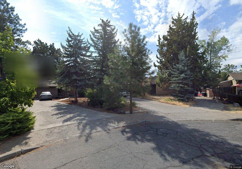 948 SE 6th St, Bend, OR 97702 - photo 1