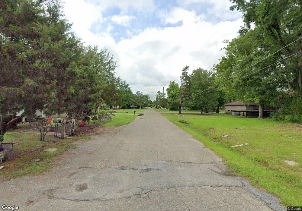 208 S Pine St, Laurel, MS 39440 - photo 1