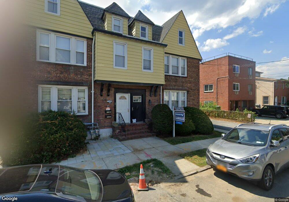 39-12 214th Place unit 1FL, Bayside, NY 11361 - photo 1