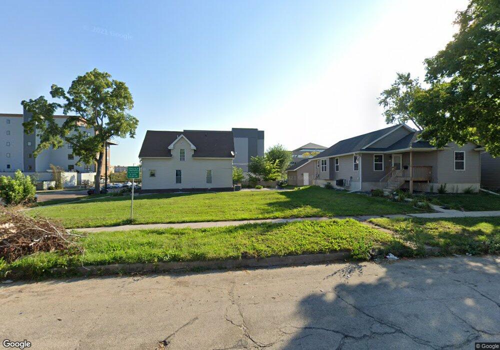 507 2nd St SW, Cedar Rapids, IA 52404 - photo 1