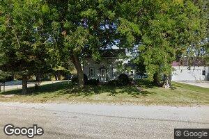 308 W Oak St, Garnavillo, IA 52049