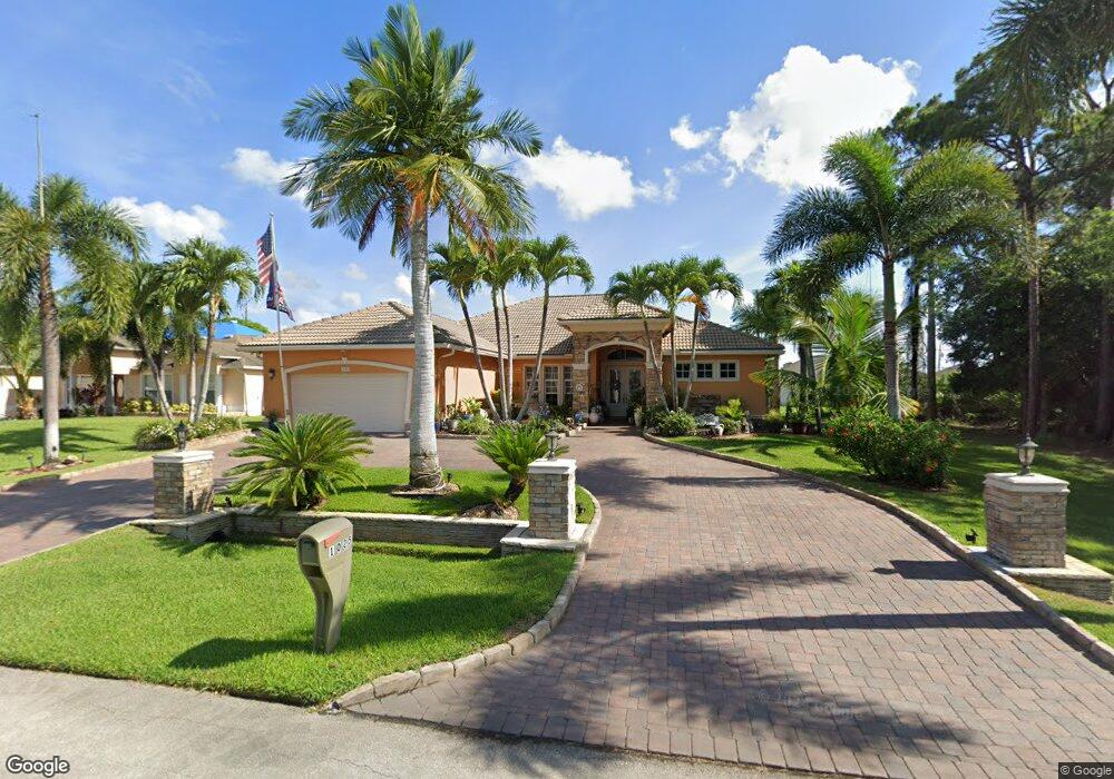 1025 SW Haleyberry Ave, Port Saint Lucie, FL 34953 - photo 1