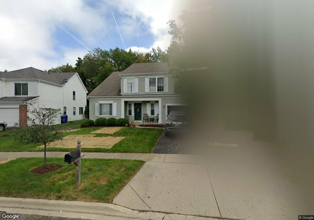 914 Cortney Dr, Carpentersville, IL 60110 - photo 1