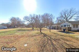 210 E 5th Ave, Caney, KS 67333