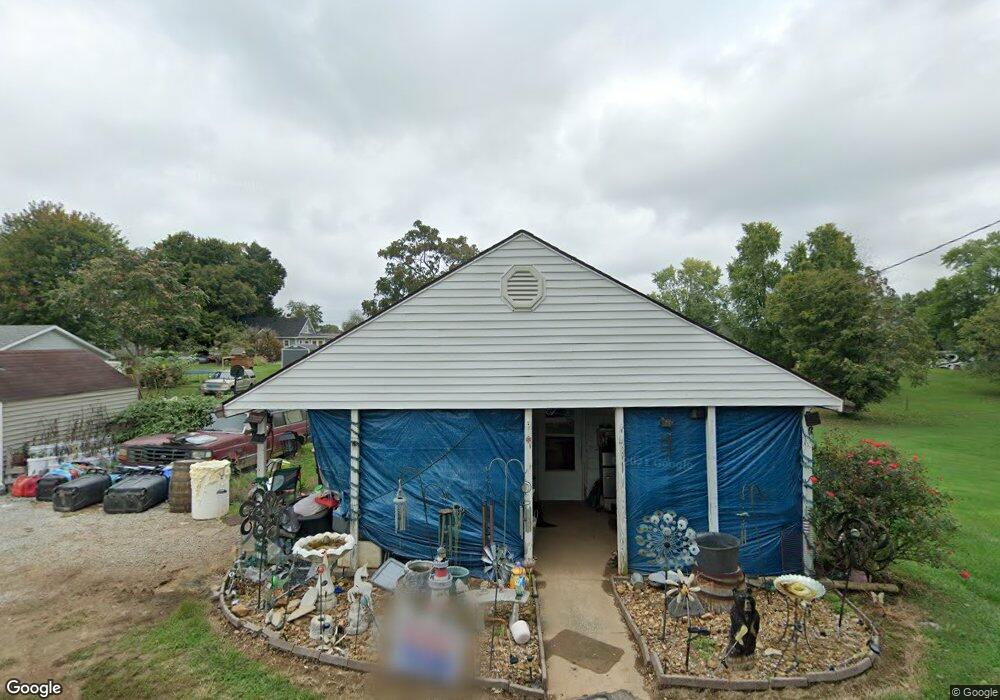 228 Oliver St, Corydon, IN 47112 - photo 1