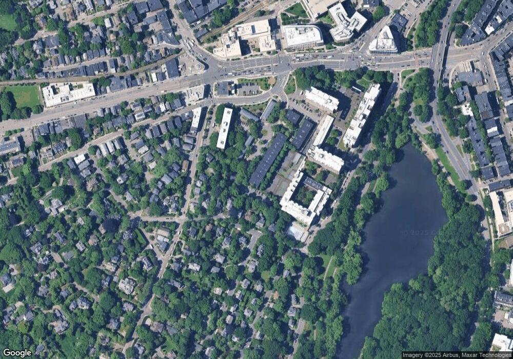 38 Juniper St unit 2, Brookline, MA 02445 - photo 1