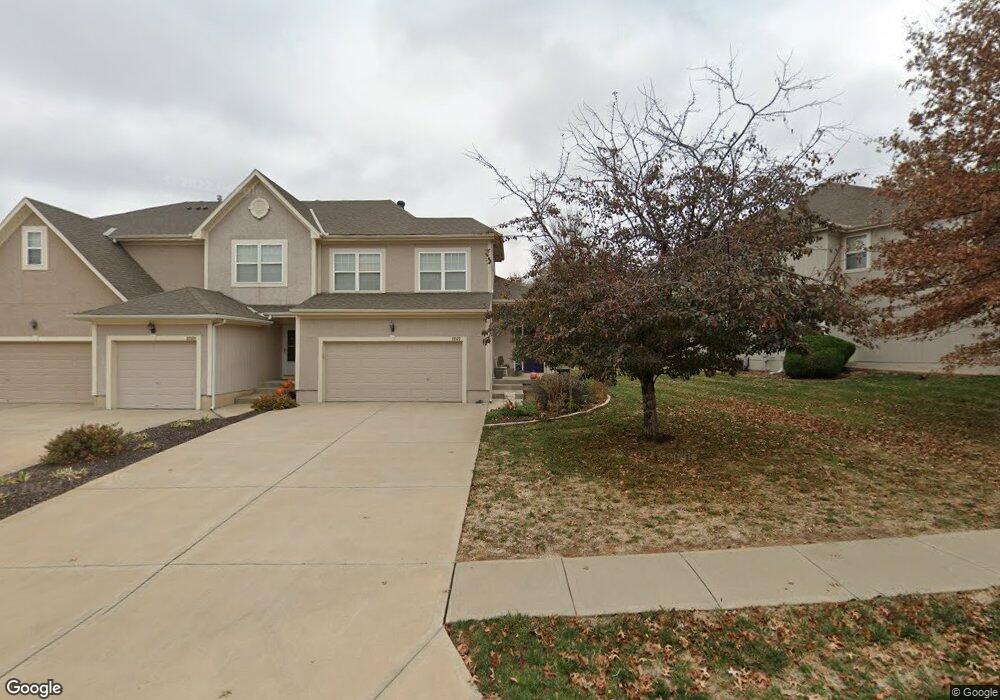 22522 W 71st Terrace, Shawnee, KS 66227 - photo 1