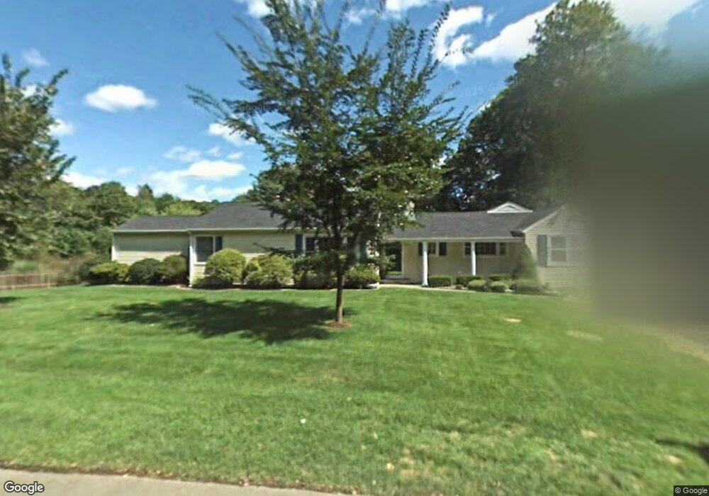 41 Lake Dr, Darien, CT 06820 - photo 1