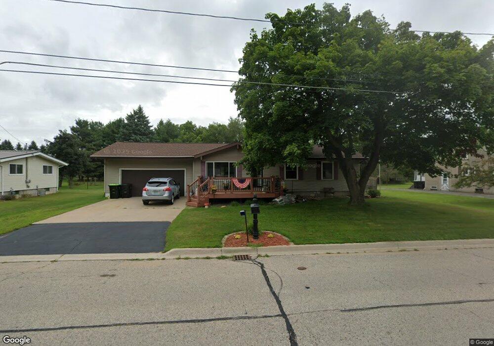 4504 13th St, Menominee, MI 49858 - photo 1